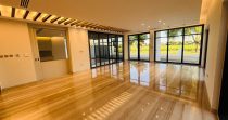 5 Bedroom Luxury Golf&Lake view Stand alone Villa